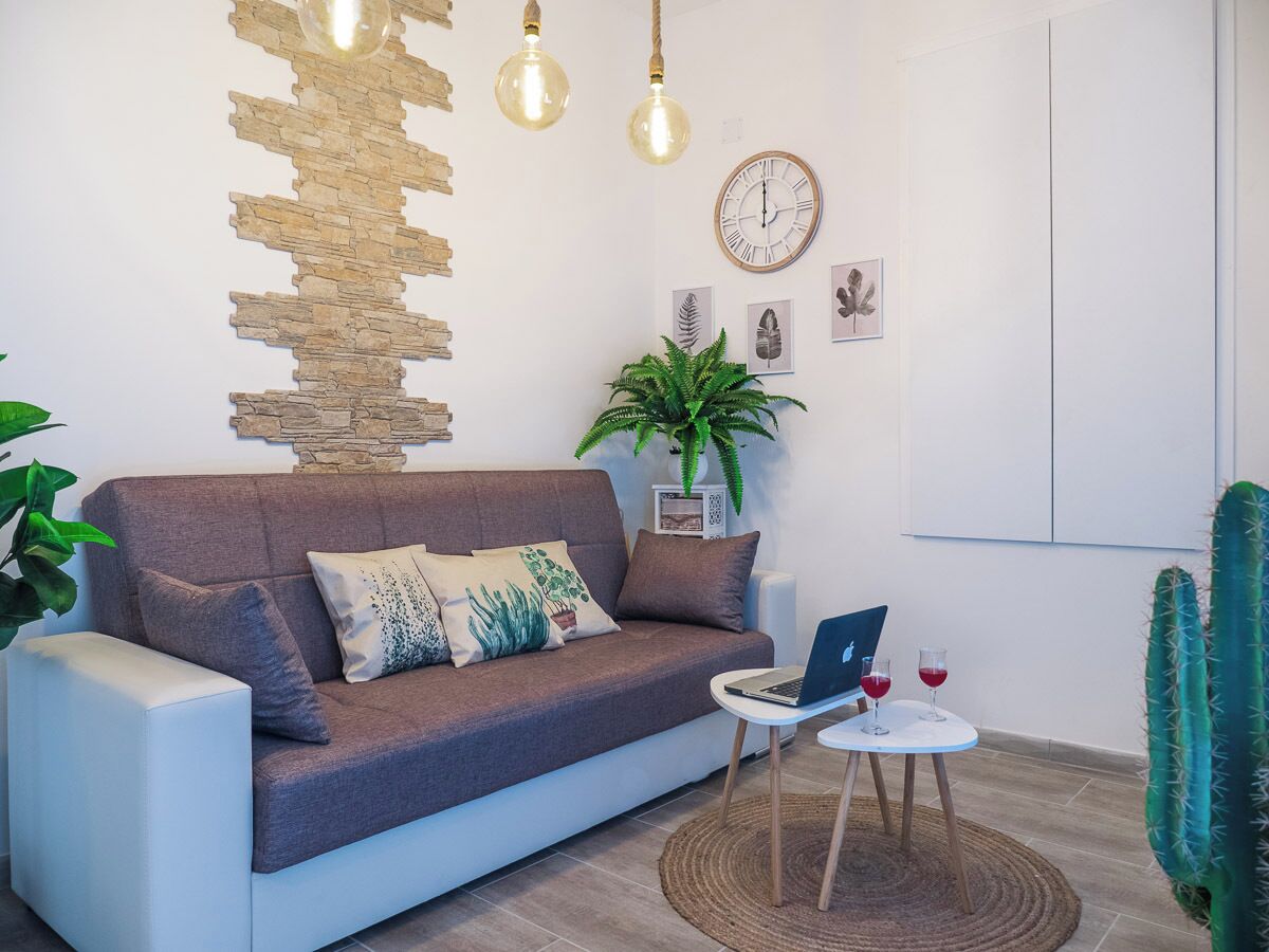 Apartment, Balcony | Living area