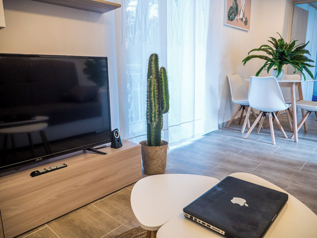 Leilighet, balkong | Oppholdsområde