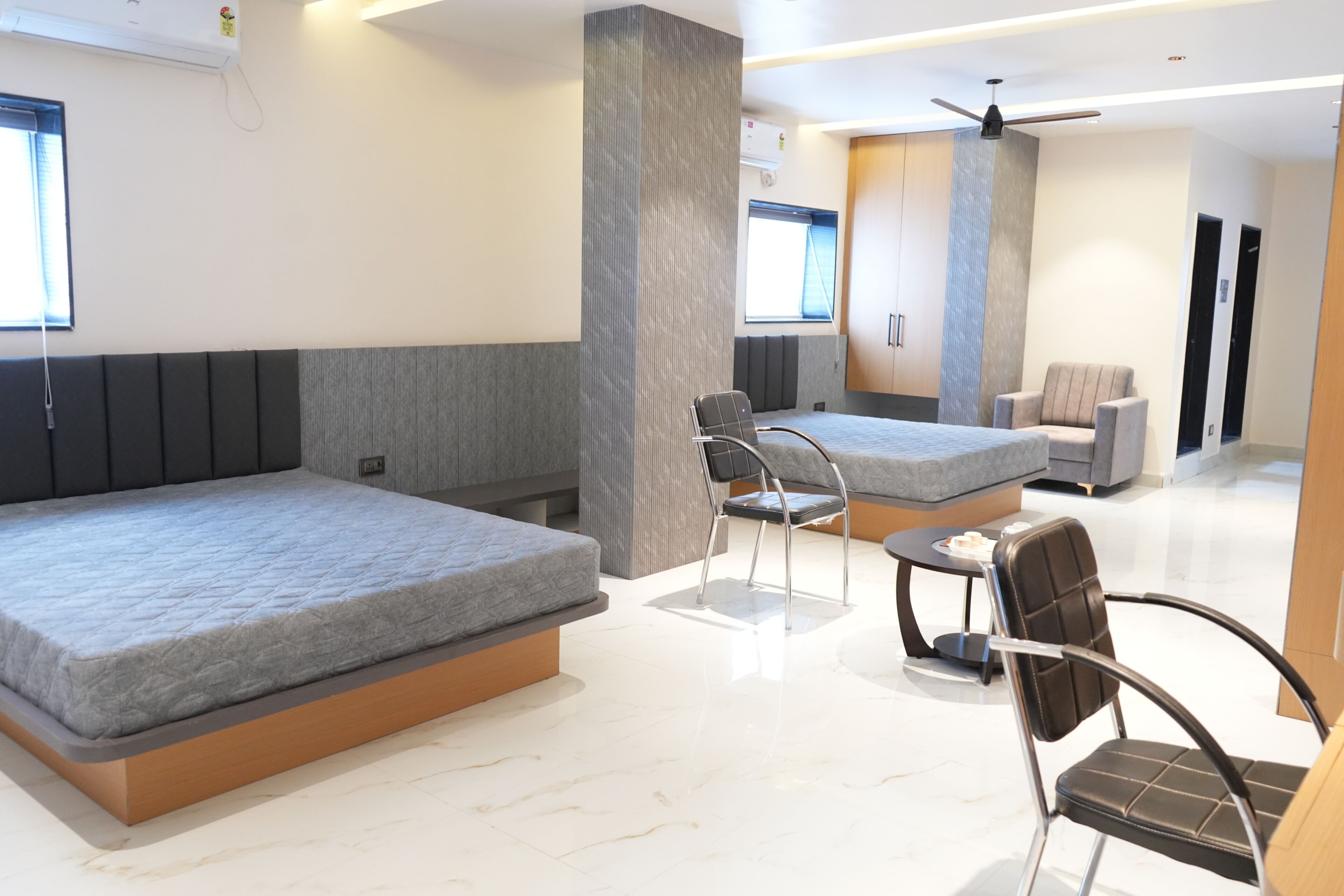 ห้องแฟมิลี่สวีท, วิวเมือง | โต๊ะทำงาน, Wi-Fi ฟรี
