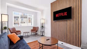 Smart TV, table tennis, video library