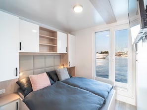 Casa | 2 quartos, roupa de cama