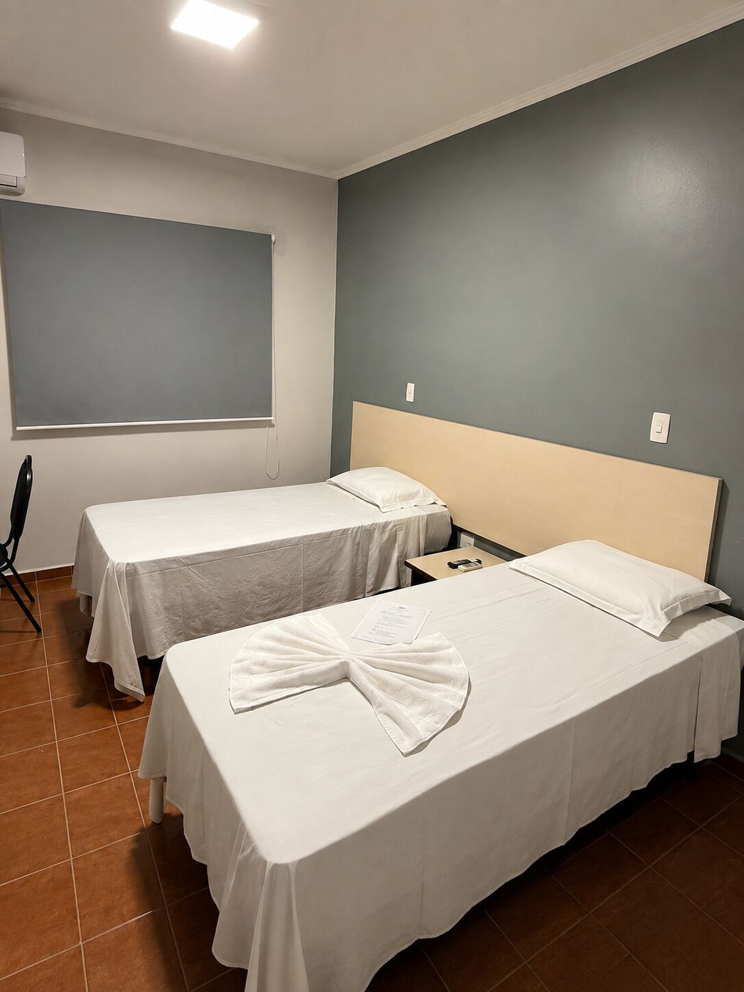 Basic Twin Room | WiFi (free), bed sheets