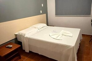 Basic-Doppelzimmer | Kostenloses WLAN, Bettwäsche