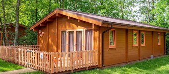 Holiday Home in Hoogerheide With Shared Pool