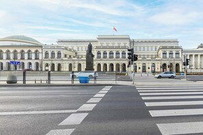 Immediate Surroundings [summer] (<1 km) - Old Town Apartment for 4 (Warszawa)