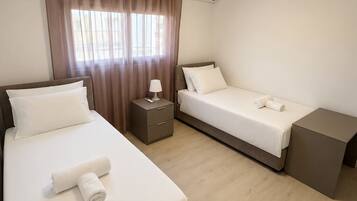2 Schlafzimmer, Bügeleisen/Bügelbrett, kostenloses WLAN, Bettwäsche