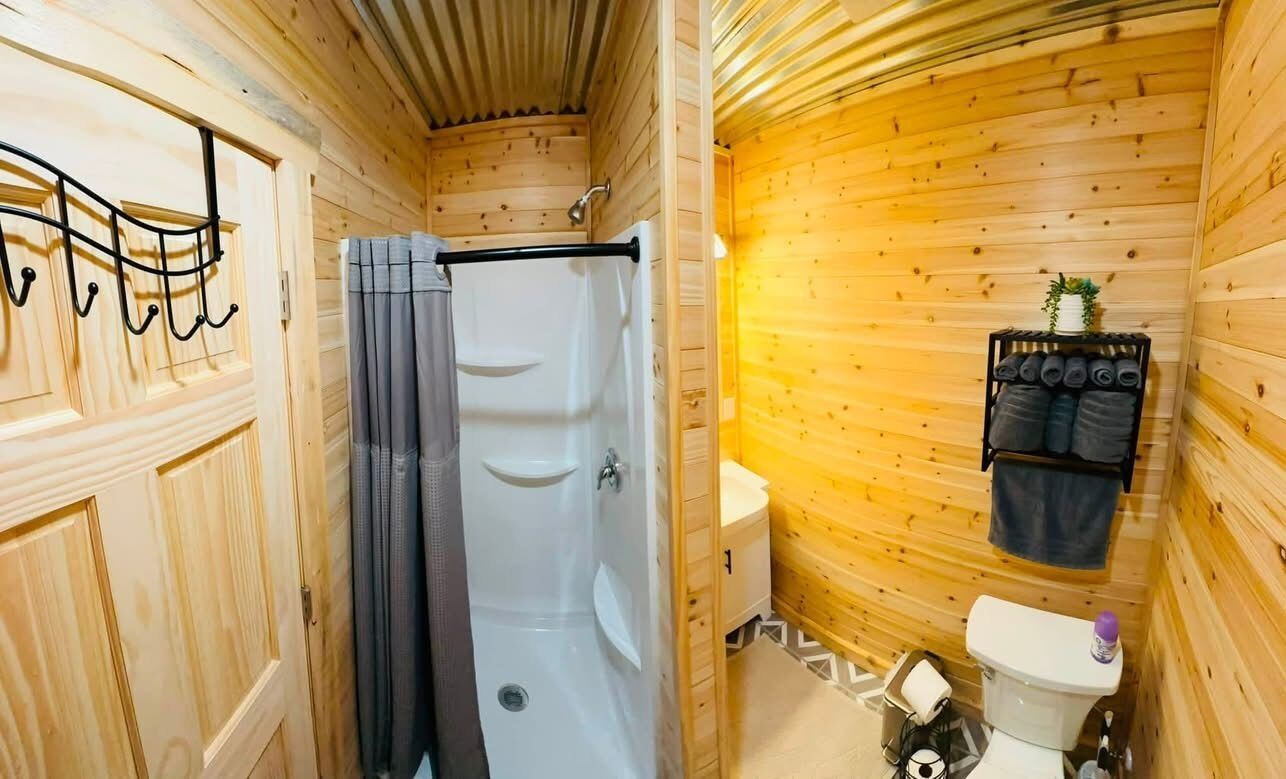 Towels, soap, toilet paper