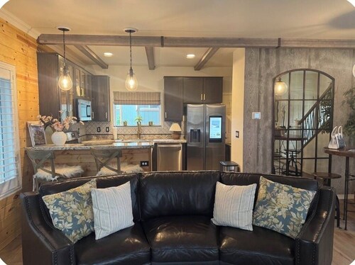 Cozy beautiful 2-bdrm condo in peaceful ponderosa pines in Flagstaff for getaway