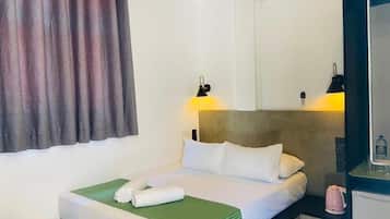 Desk, iron/ironing board, free WiFi