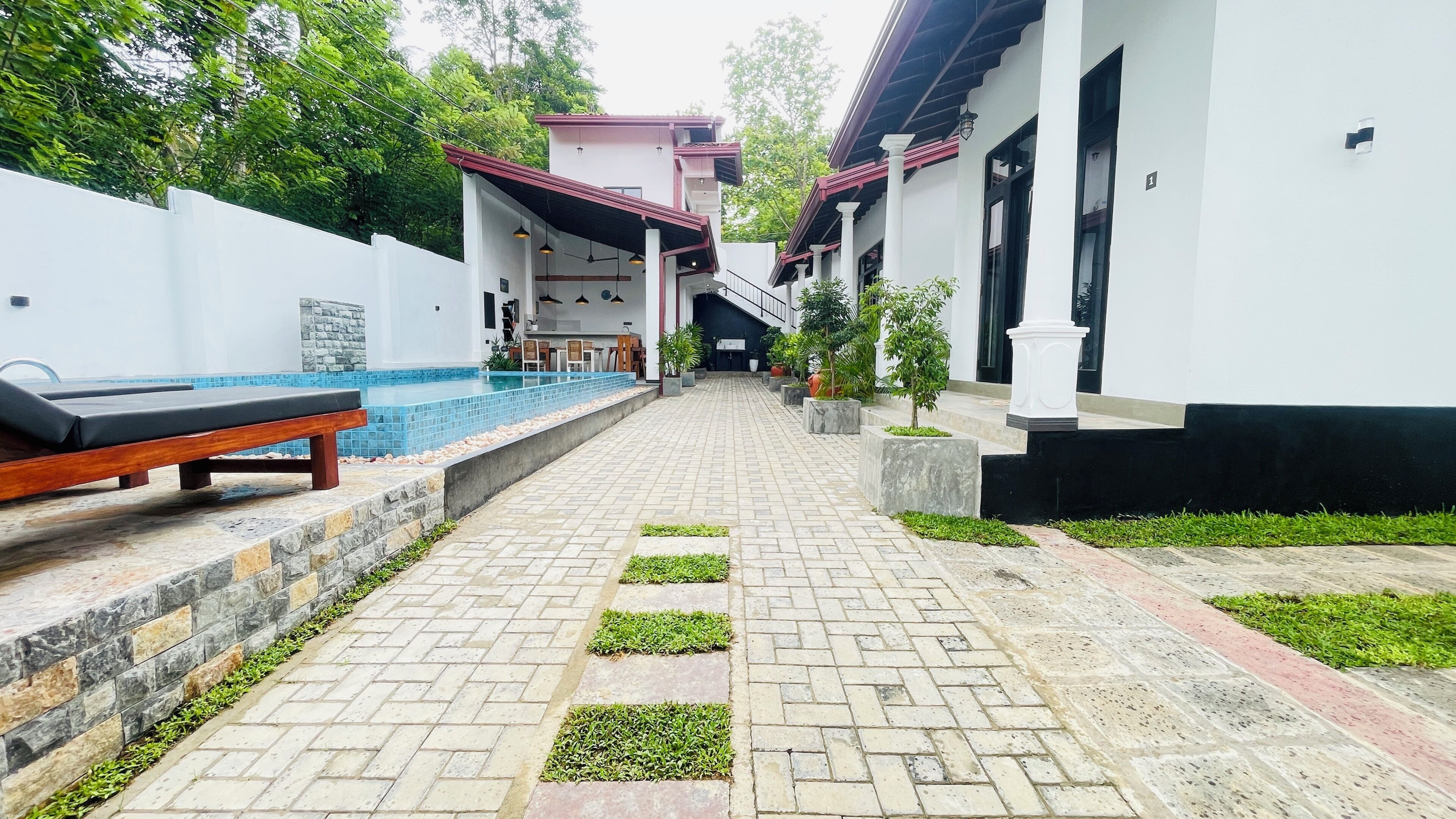 Mặt tiền nơi lưu trú