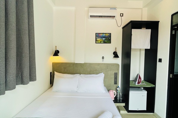 Deluxe Villa, Hill View | Desk, iron/ironing board, WiFi (free)