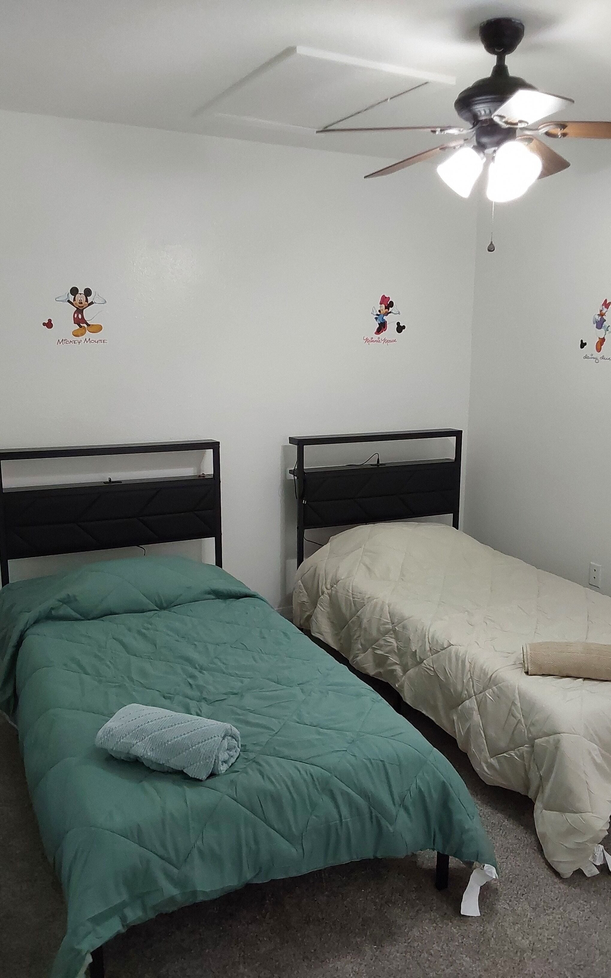 3 bedrooms, iron/ironing board, WiFi (free), bed sheets