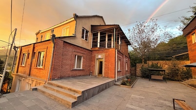 Spacious Forest Guesthouse in Vanadzor
