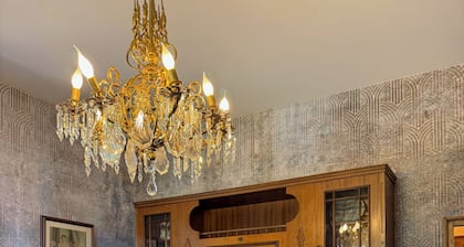 A restored 1845, luxury 5-bedroom Palace with AC in Medieval Fivizzano, Italy