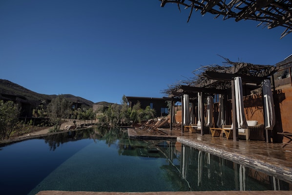 Pool - o2 Resort Valle de Guadalupe - King Cabana (B.C.)