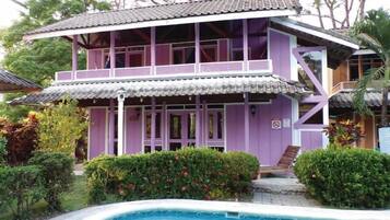 House, 2 Bedrooms, Balcony, Garden View | Front of property