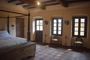 Room - Vrbo Property (Borriana)