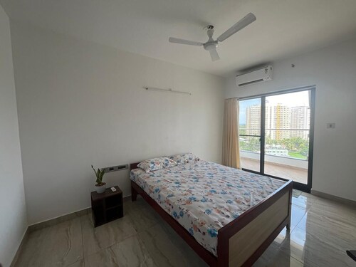 Spacious 3-bedroom apartment in peaceful Thiruvananthapuram with AC