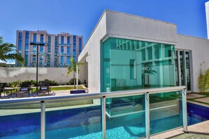 5 piscinas al aire libre
