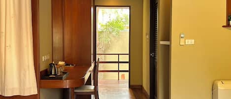 Deluxe Villa, Balcony, Garden View