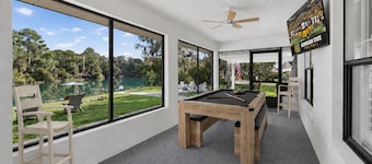 Rainbow River • Private Cove • Float Home • NEW