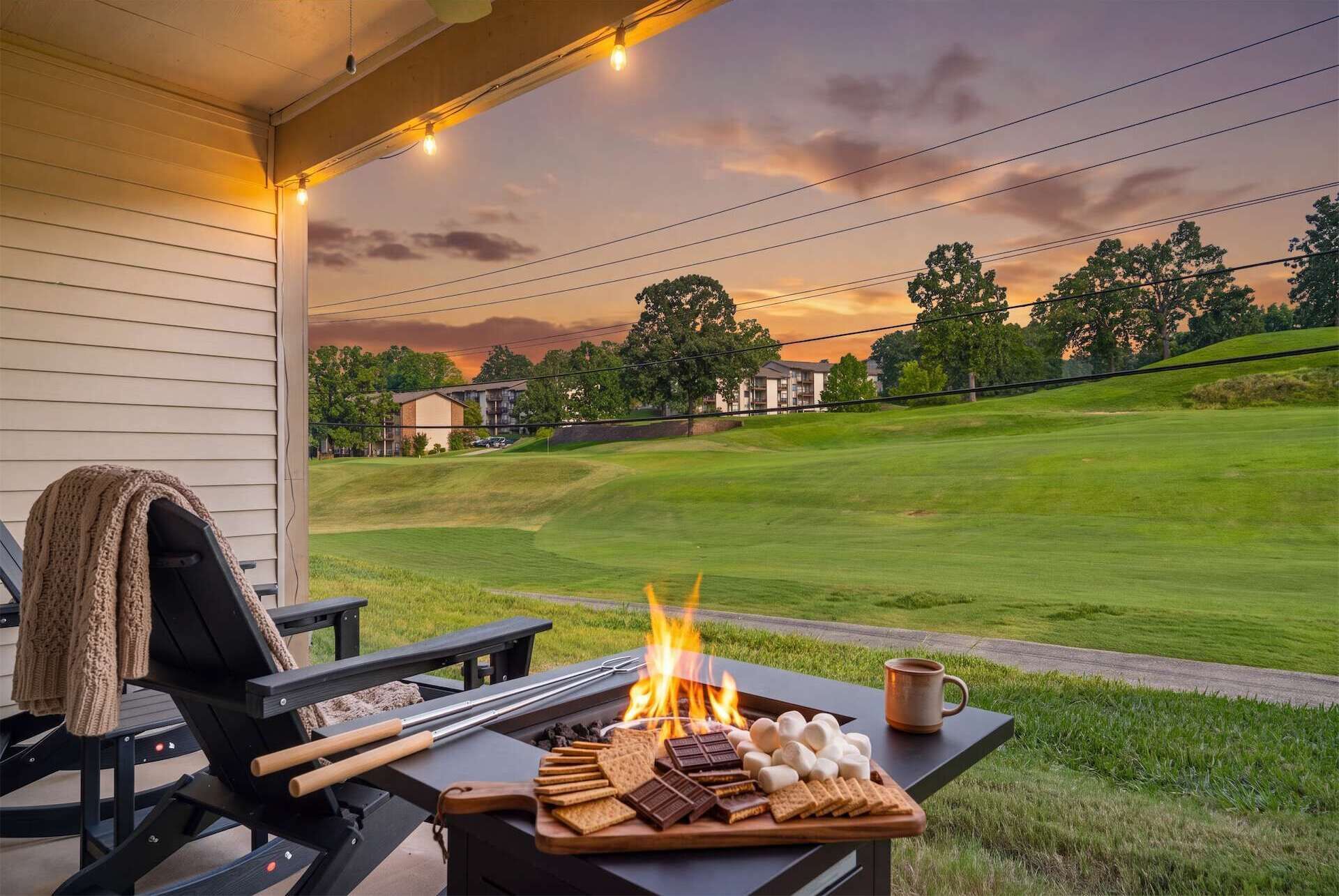Apartment, Mehrere Betten, Blick auf den Golfplatz (The Fairway at the Pointe Royale) | Ausblick vom Zimmer