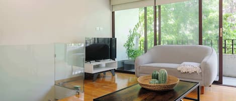 テレビ