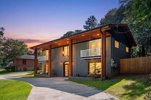 Exterior - Private Pickleball + Game Room + Fire Pit (Decatur)
