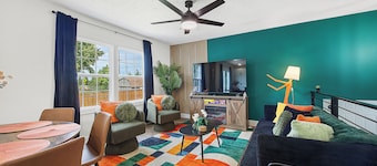 Luxury Retreat in Normal, IL - Movie Theater, Game Room & Hot Tub