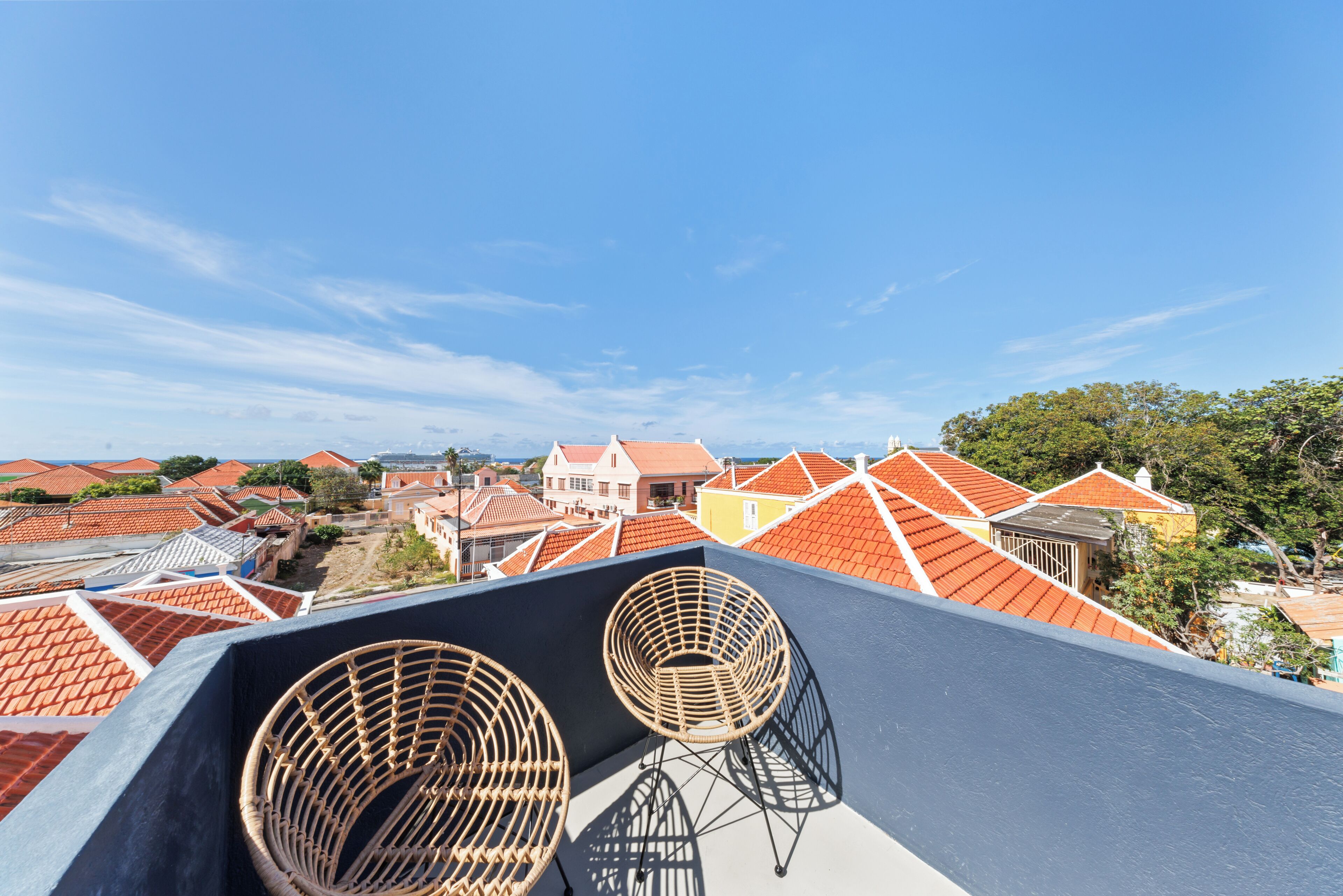 Luxury Penthouse, 2 Bedrooms, Balcony, City View | Property grounds