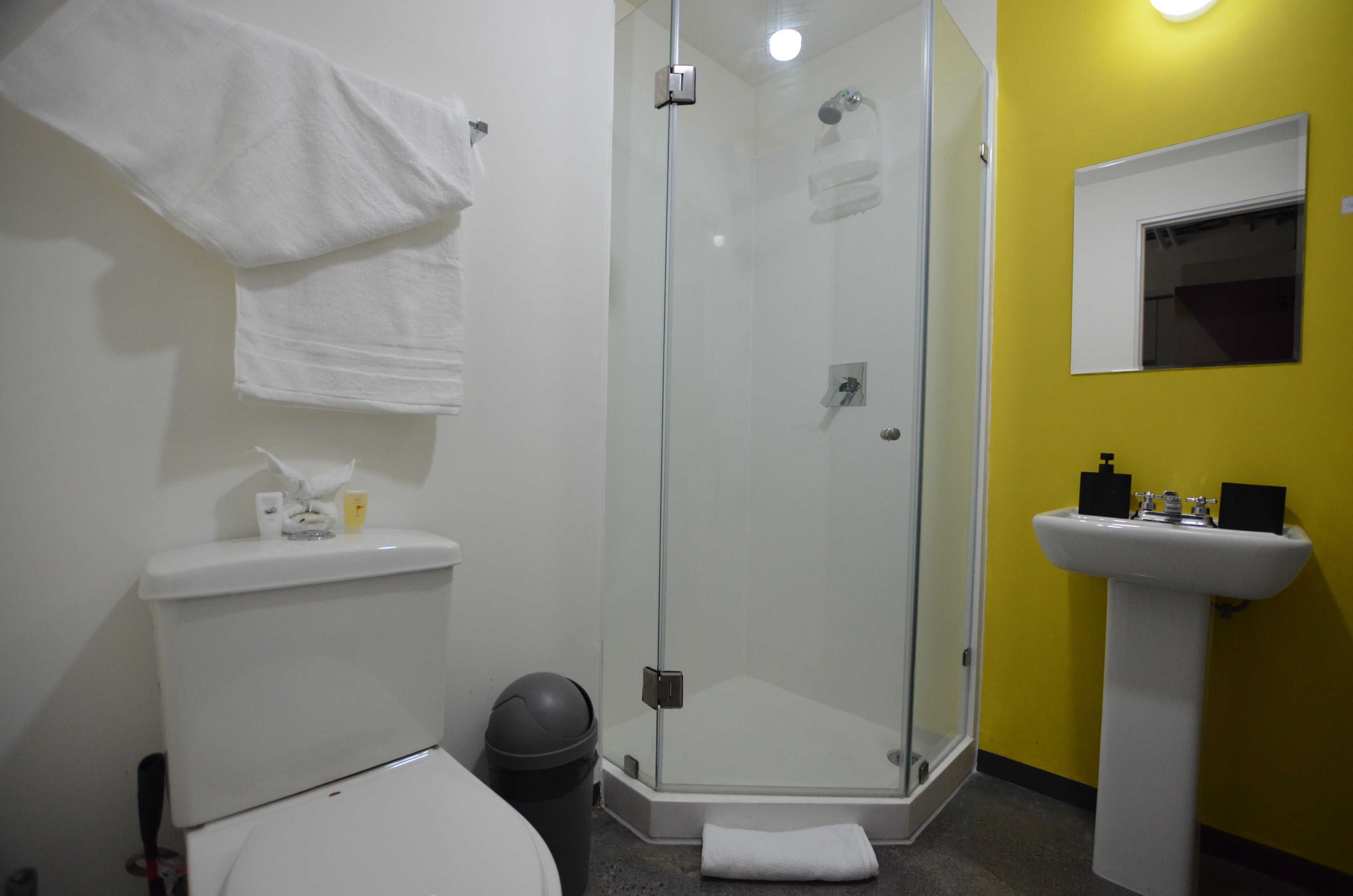 Suite, Stadtblick | Badezimmer