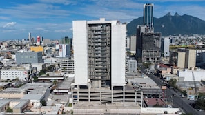 Front of property - KYO Midtown (Monterrey)