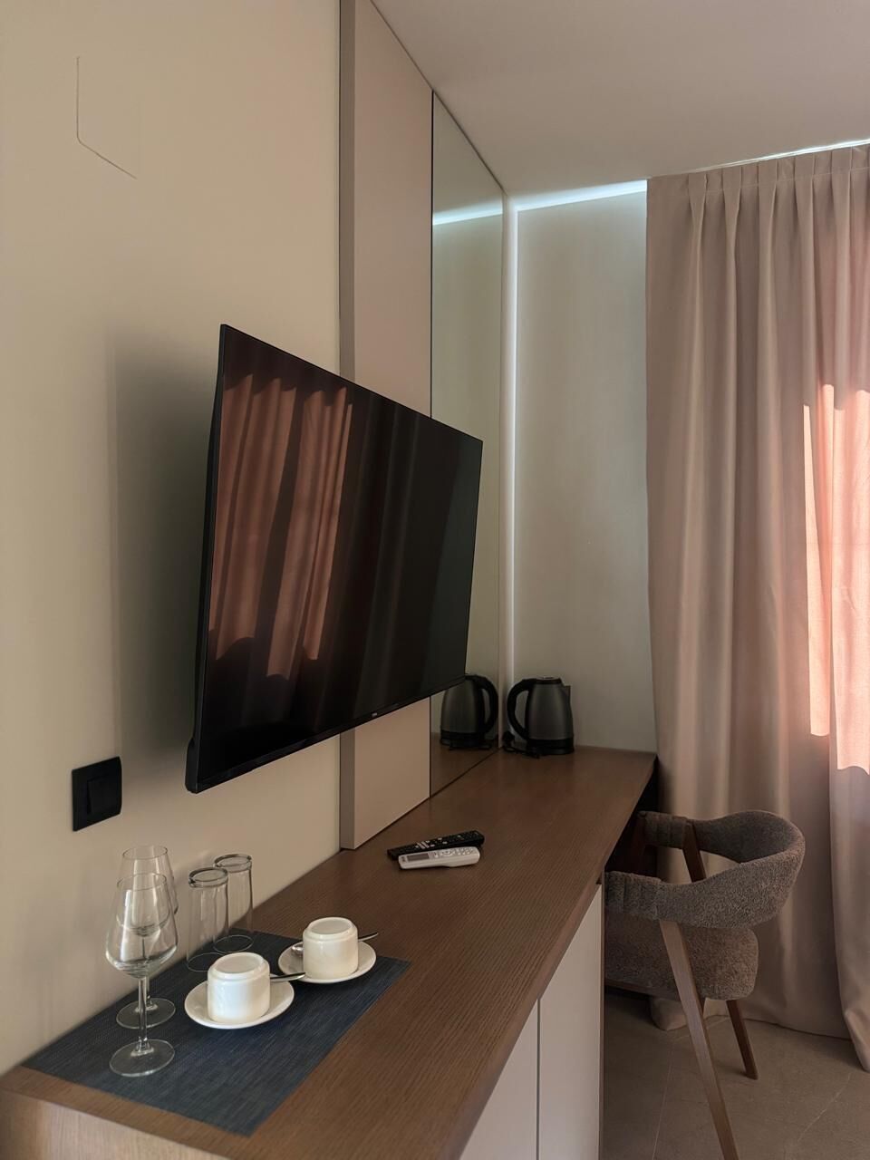 Room amenity