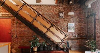 RiNo 3-Story Loft + Private Rooftop Deck