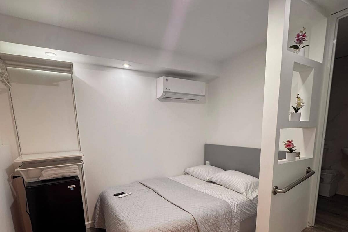 Chambre Simple | Wi-Fi gratuit, draps fournis