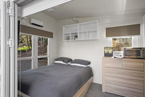 Quiet and Private Tiny Home with Outdoor Bath in Hanmer Springs