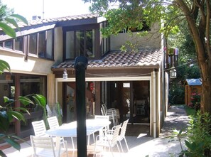 Outdoor dining - Vrbo Property (Soorts-Hossegor)