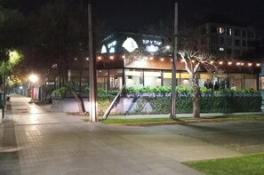 Exterior - Excellent transportation links and location in Las Condes (Santiago)