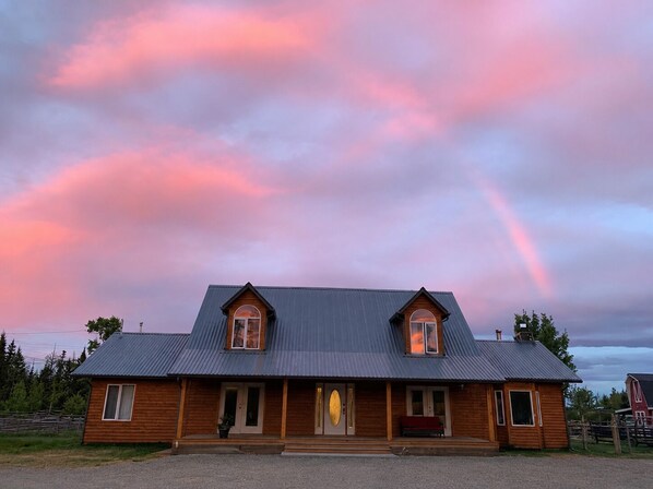 Exterior - The Big Red Barn (Whitehorse)