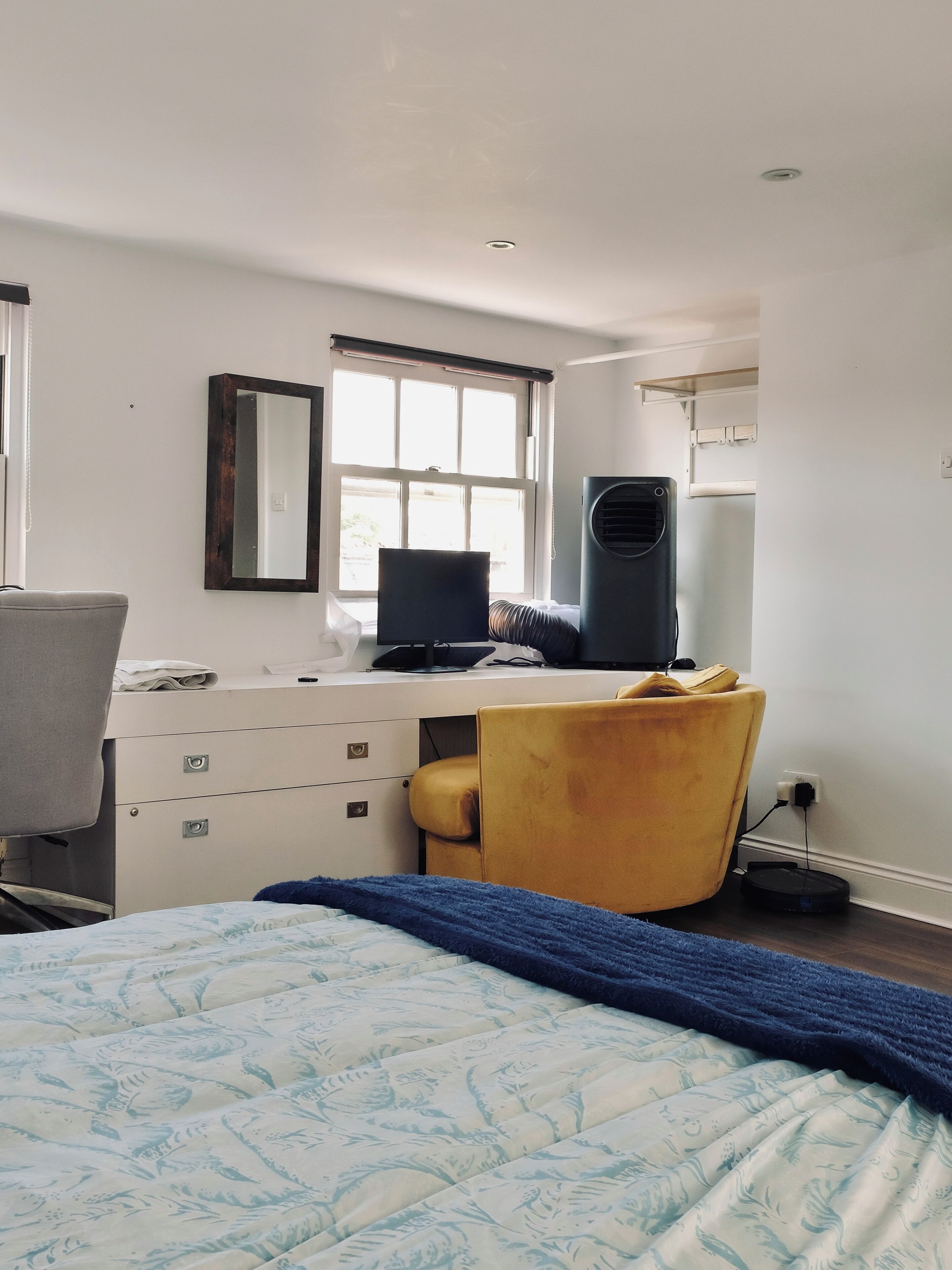 Loft, City View