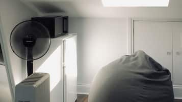 Loft, City View | Interior
