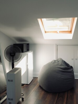 Loft, City View | Interior - Angel en-suite rooms (London)