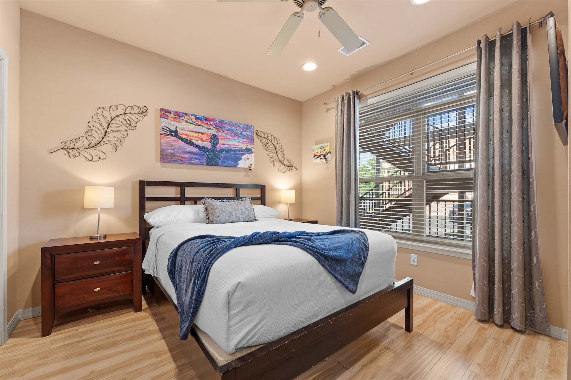 Condo, Multiple Beds (Smirnoff Pointe)