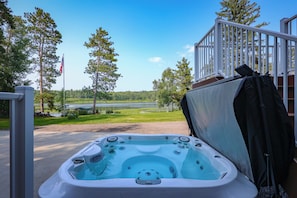 Bain à remous extérieur