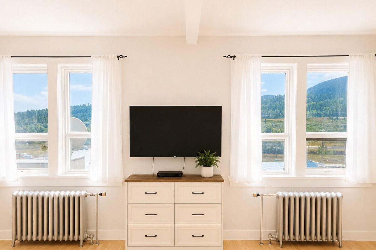Chambre, 2 grands lits, vue montagne