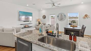 Townhouse, Beberapa Tempat Tidur, pemandangan kebun (Easy Days at Lost Bay) | Area keluarga