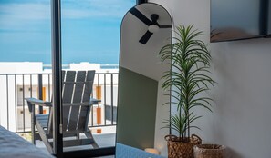 Condo luxo, 2 quartos, sacada, vista para a cidade | Parte interna