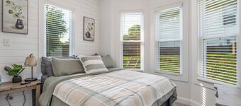 2 bedroom little cottage like house