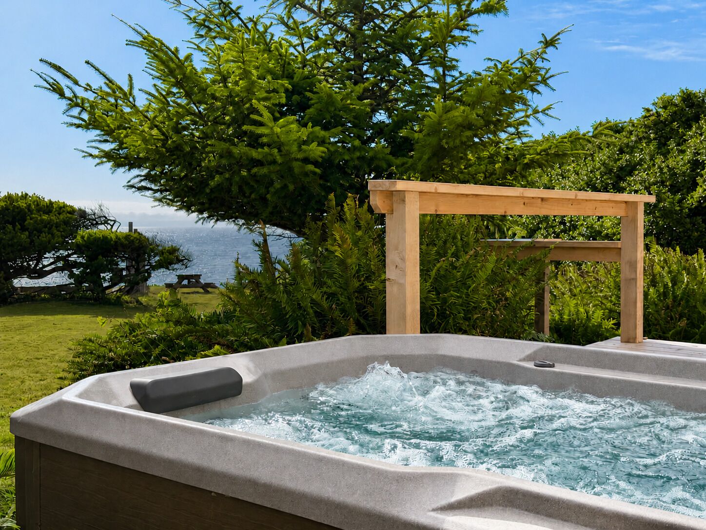 Outdoor spa tub