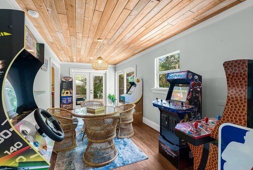 The Sebastian Surf Lodge
